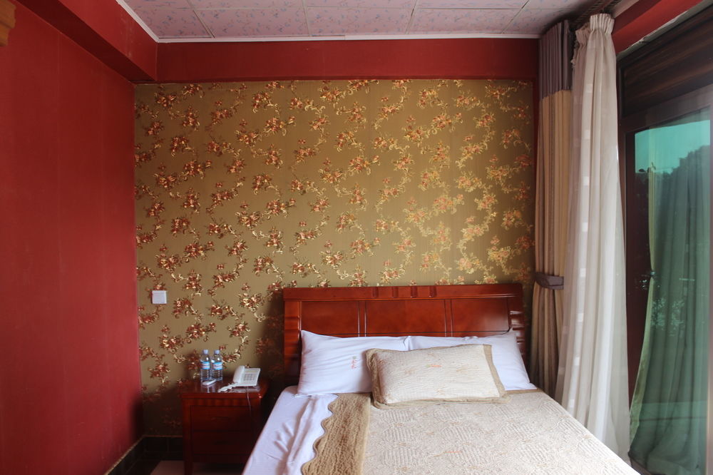 Sal'S Boutique Hotel Kampala Exterior photo